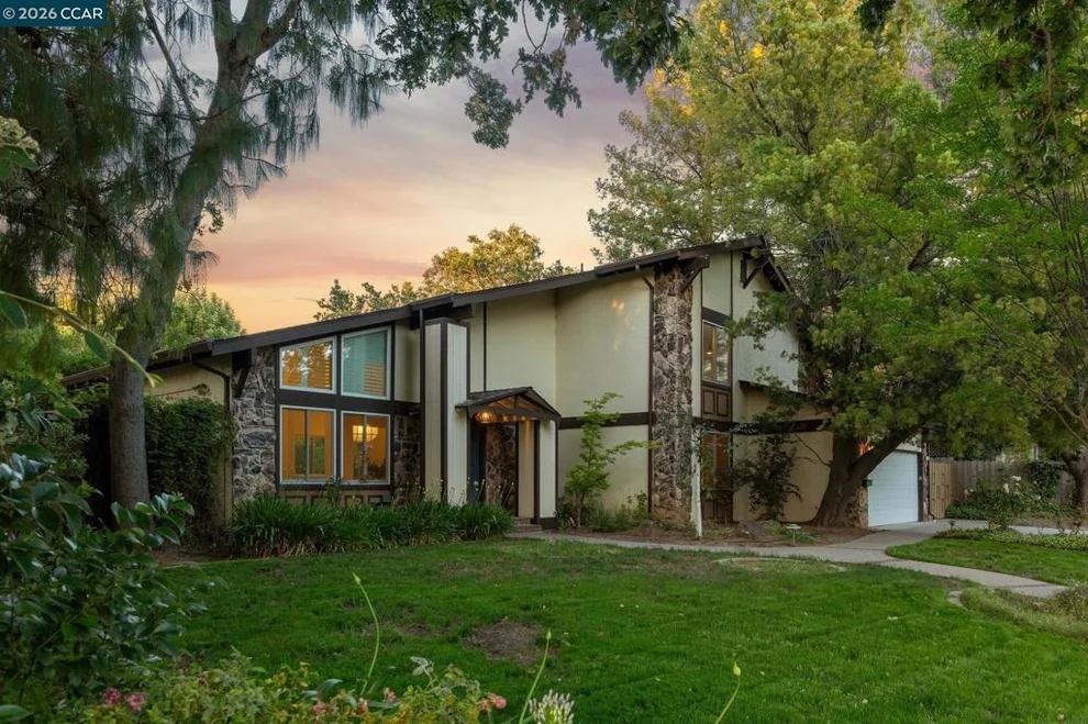 Unit for sale at 410 Dunblane Dr, Walnut Creek, CA 94598