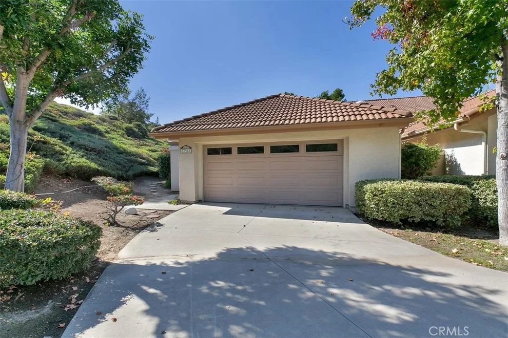 Unit for sale at 27541 Paseo Tamara, San Juan Capistrano, CA 92675