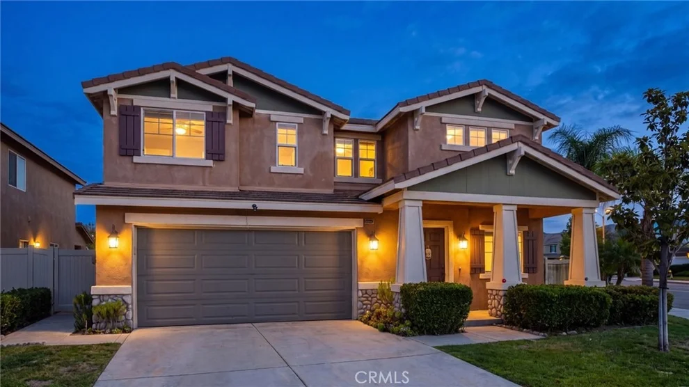 Unit for sale at 32662 Via Perales, Temecula, CA 92592