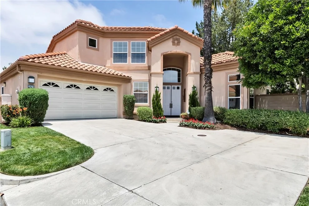 Unit for sale at 21071 Cancun, Mission Viejo, CA 92692