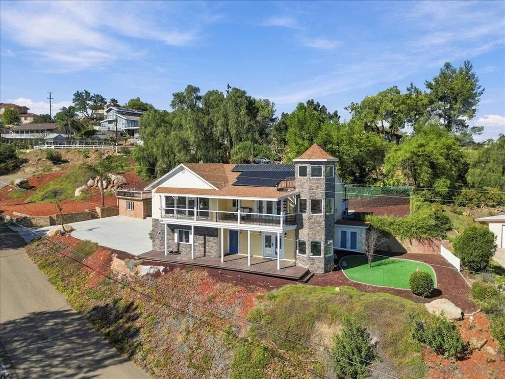 Unit for sale at 205 Highline Trail, El Cajon, CA 92021