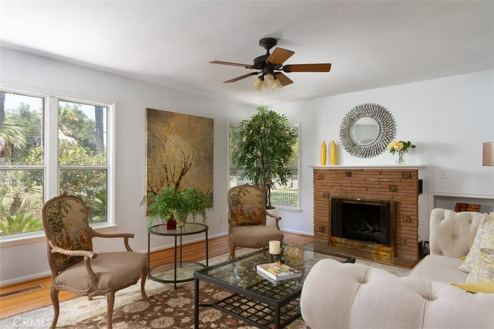Unit for sale at 433 W Palm Avenue, Redlands, CA 92373
