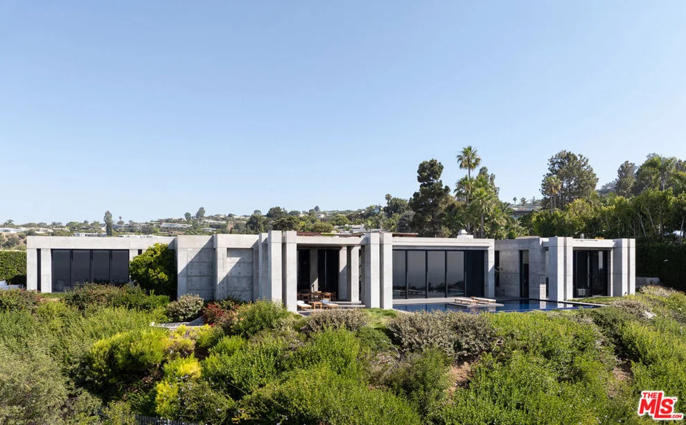 Unit for sale at 410 Trousdale Place, Beverly Hills, CA 90210