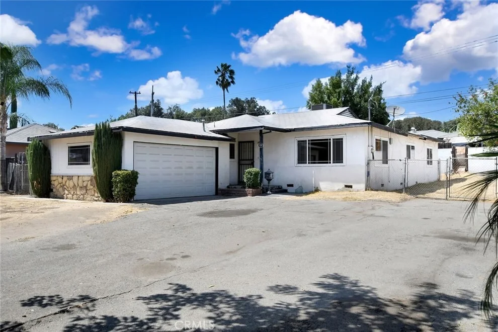 Unit for sale at 1552 W Evans, San Bernardino, CA 92411