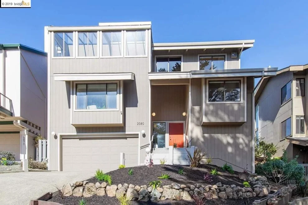 Unit for sale at 2080 Manzanita Dr, Oakland, CA 94611