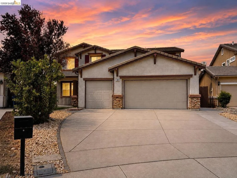 Unit for sale at 39 Keith Ct., Oakley, CA 94561