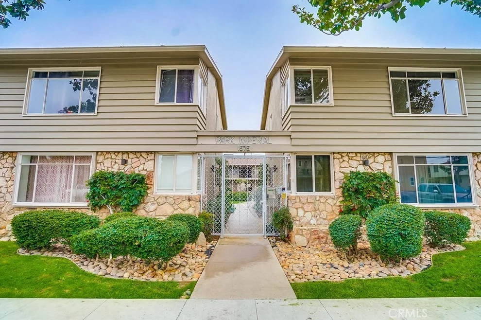 Unit for sale at 1575 E Appleton Street, Long Beach, CA 90802