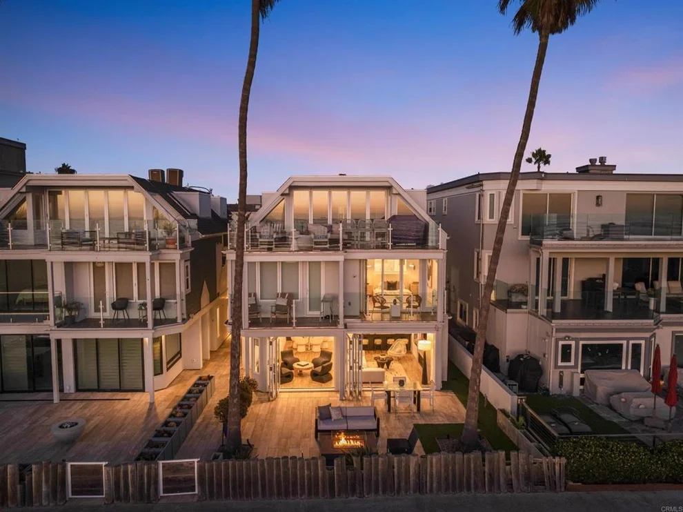 Unit for sale at 2981 Ocean Front Walk, San Diego, CA 92109