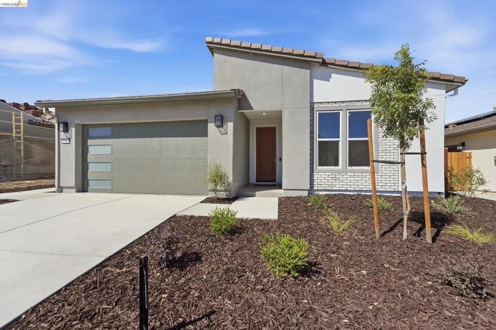 Unit for sale at 3205 Congressional Way, Hollister, CA 95023