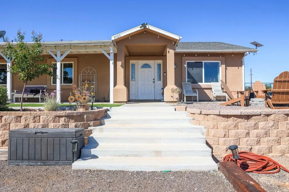 Unit for sale at 3723 Carveacre Road, Alpine, CA 91901