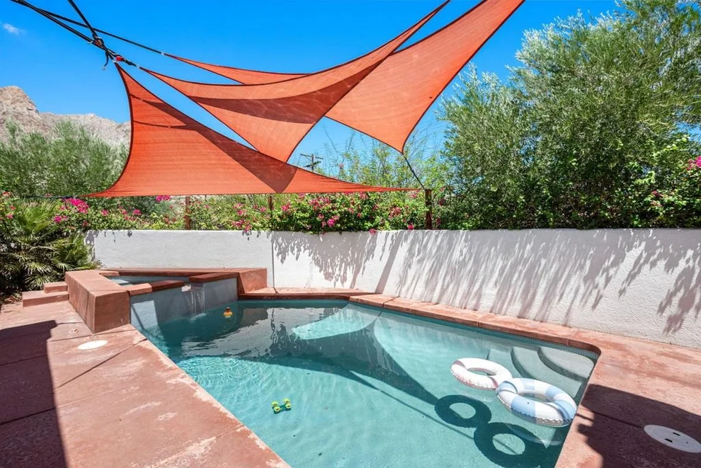 Unit for sale at 54020 Avenida Cortez, La Quinta, CA 92253