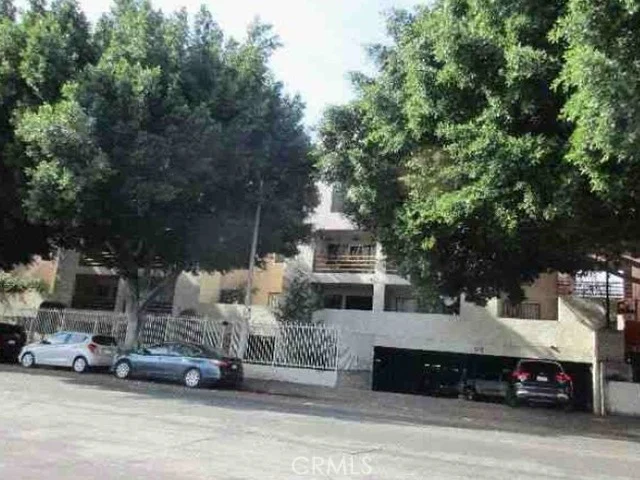 Unit for sale at 1119 Albany Street, Los Angeles, CA 90015