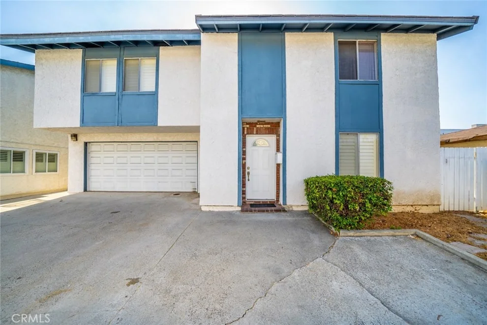 Unit for sale at 15429 Larch Avenue, Lawndale, CA 90260