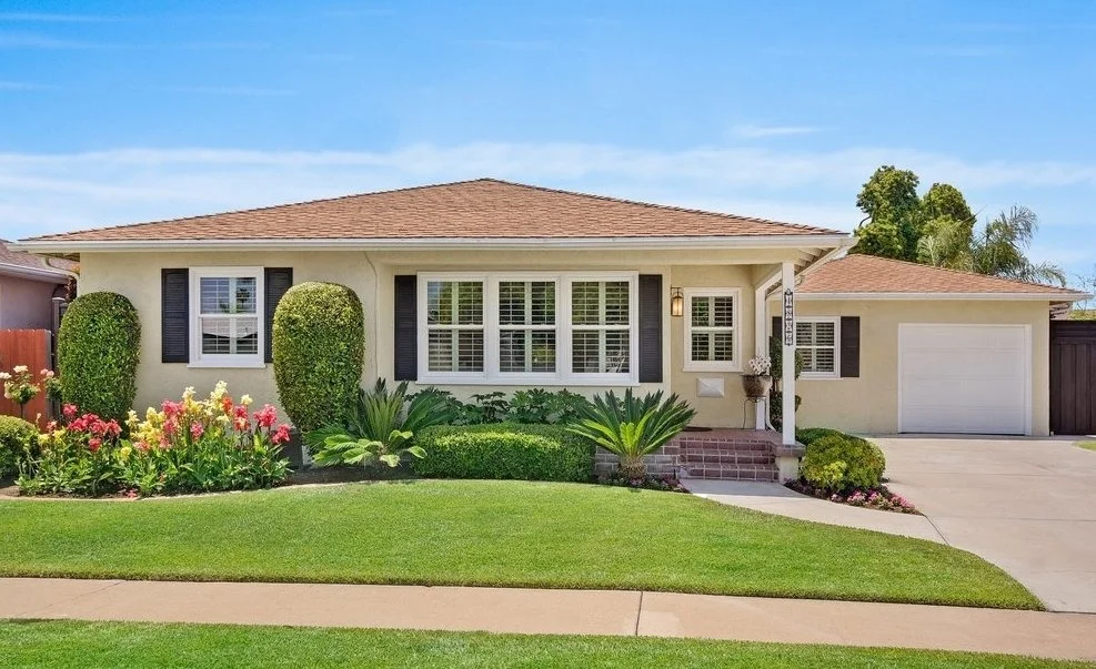 Unit for sale at 4826 Winona, San Diego, CA 92115
