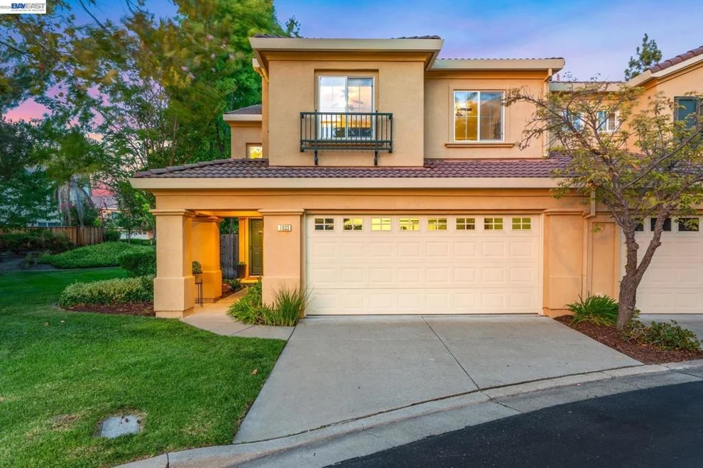 Unit for sale at 7633 Stellaria Ln, San Ramon, CA 94582