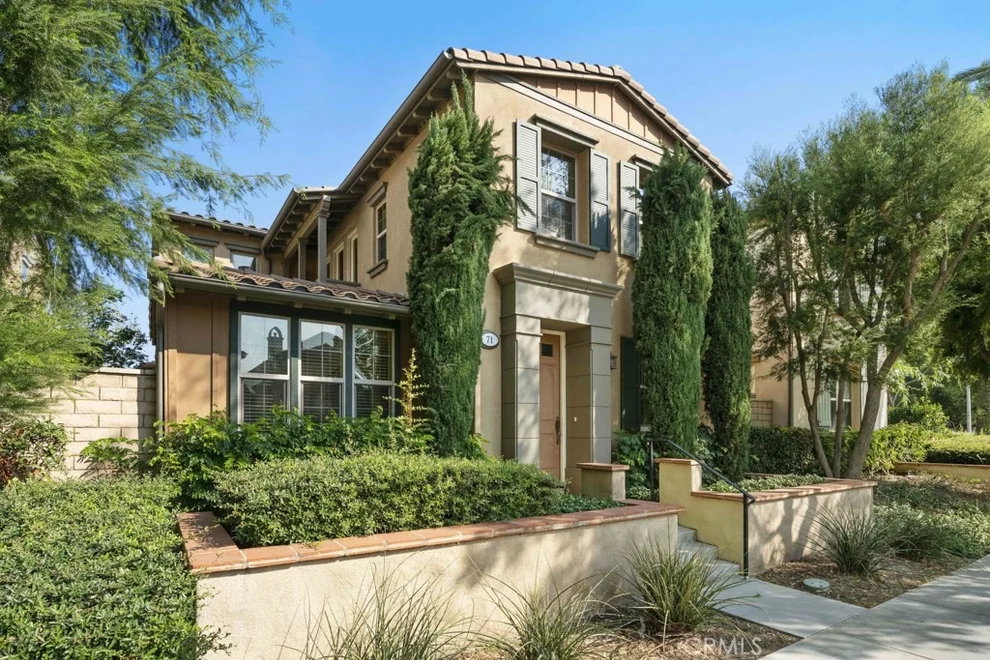 Unit for sale at 71 Great Lawn, Irvine, CA 92620