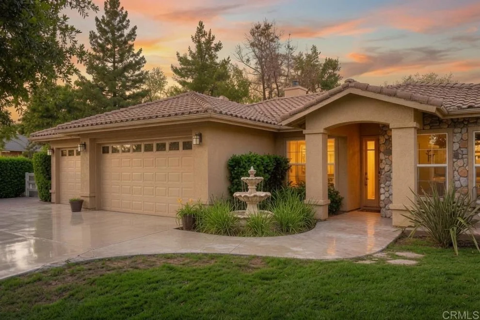 Unit for sale at 2445 Southern Oak Road, Ramona, CA 92065