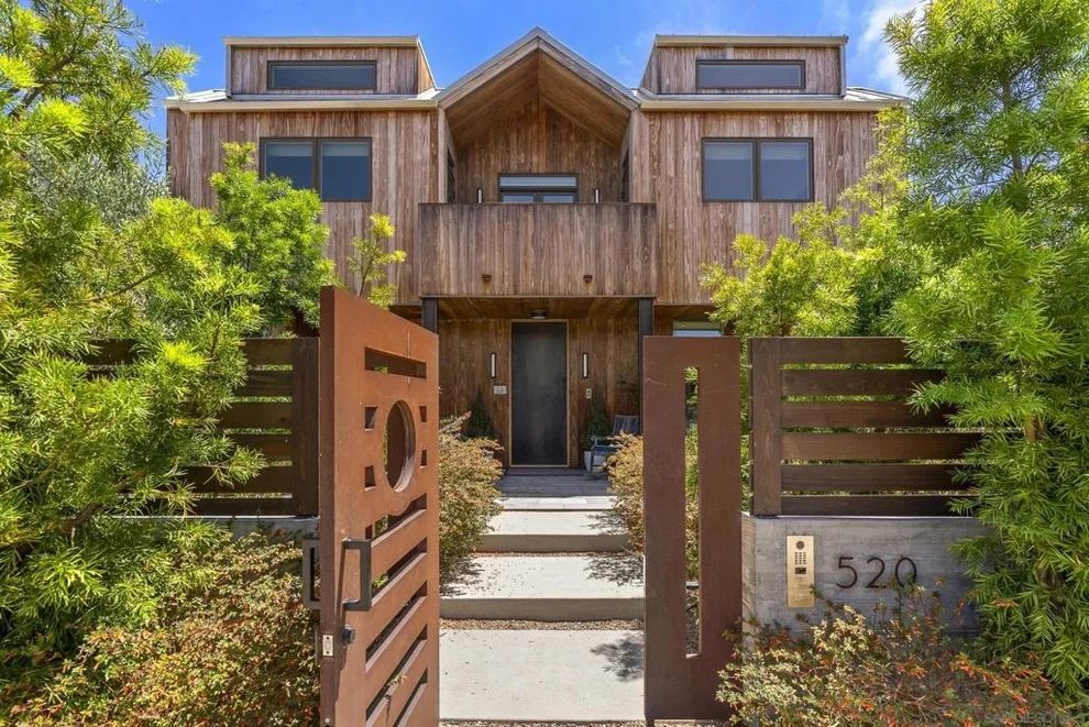Unit for sale at 520 N Cedros Ave, Solana Beach, CA 92075