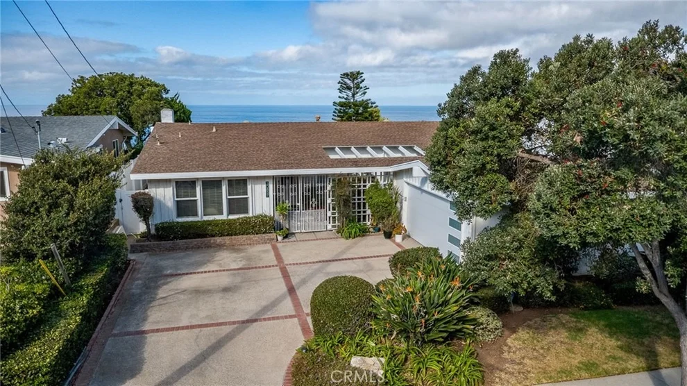 Unit for sale at 30857 Rue Valois, Rancho Palos Verdes, CA 90275