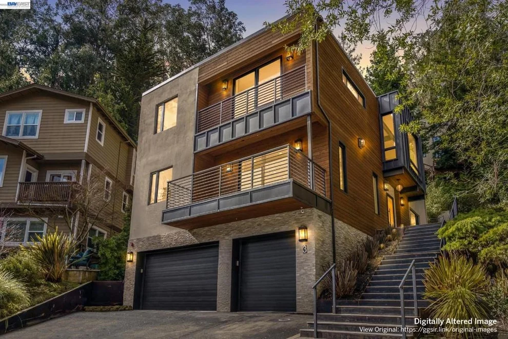 Unit for sale at 3 West Cir, Oakland, CA 94611
