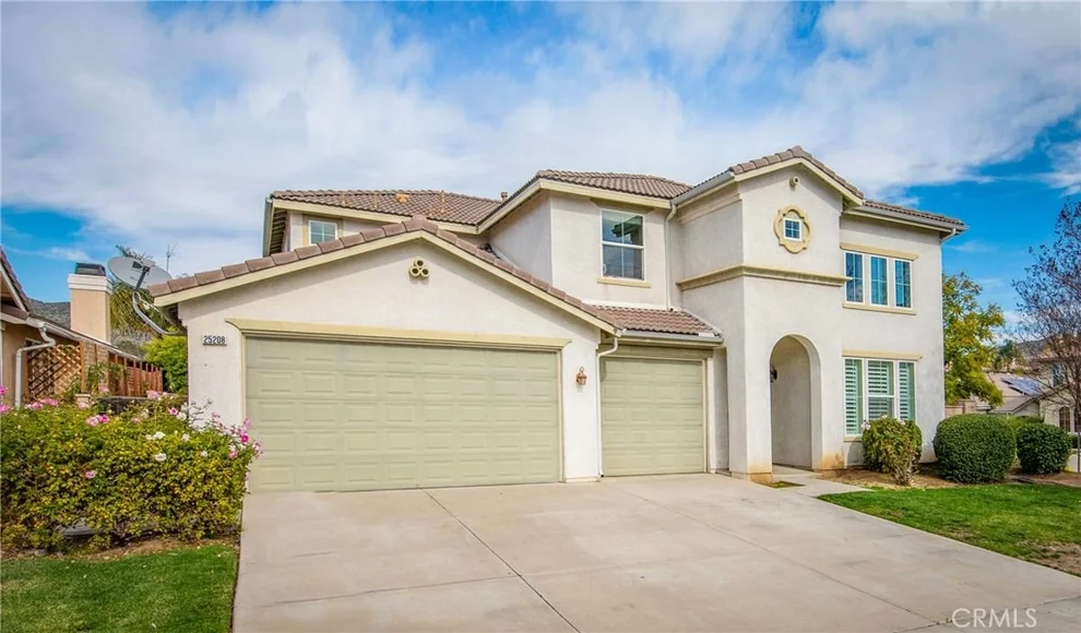 Unit for sale at 25208 Wolcott Court, Wildomar, CA 92595