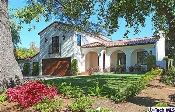 Unit for sale at 2001 Tondolea Lane, La Canada Flintridge, CA 91011