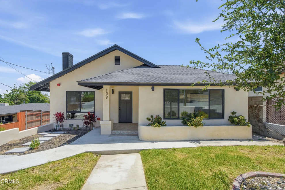 Unit for sale at 108 E Grandview Avenue, Sierra Madre, CA 91024
