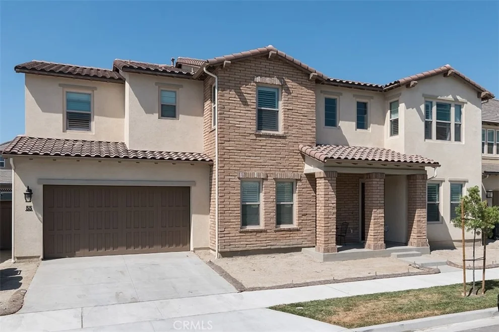 Unit for sale at 55 Windwalker Way, Tustin, CA 92782