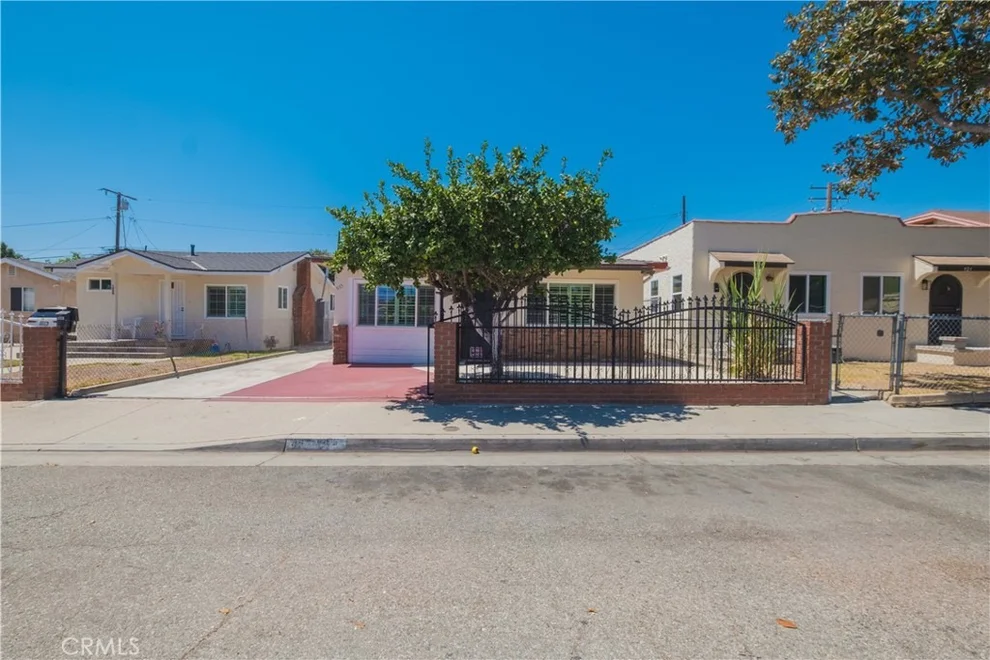 Unit for sale at 931 - 933 S La Verne Ave, Los Angeles, CA 90022