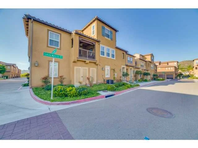 Unit for sale at 17023 Calle Trevino, San Diego, CA 92127