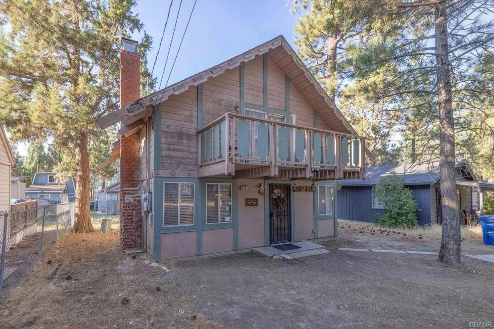 Unit for sale at 217 E Angeles Boulevard, Big Bear, CA 92314