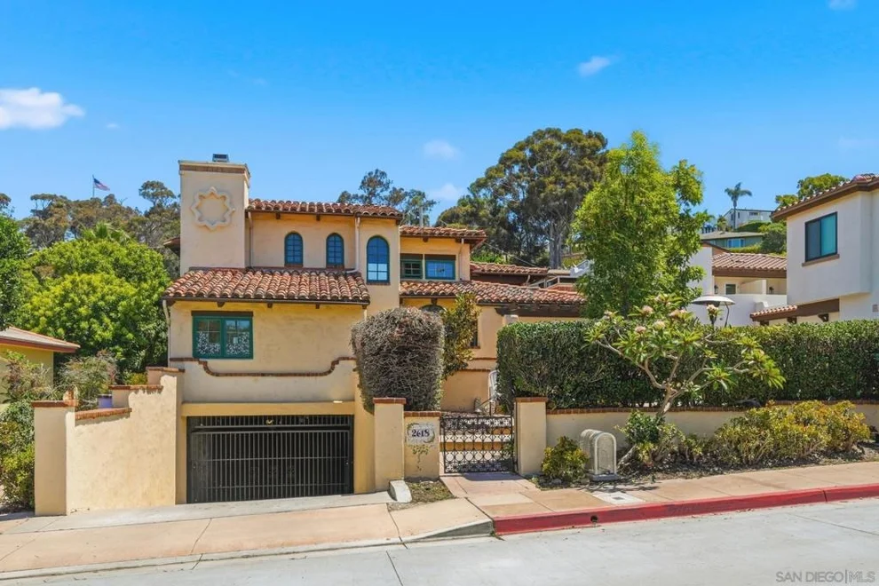 Unit for sale at 2618 Juan St, San Diego, CA 92110