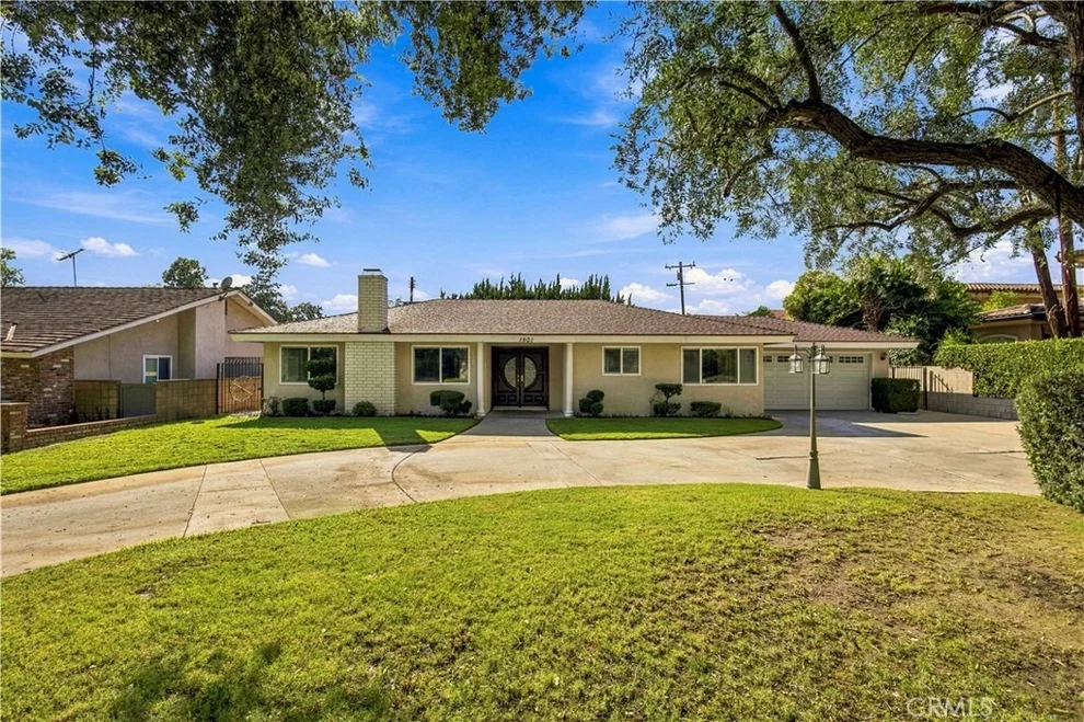 Unit for sale at 1501 S Santa Anita, Arcadia, CA 91006
