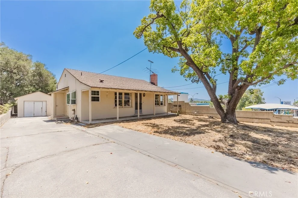 Unit for sale at 4518 Ocean View, La Canada Flintridge, CA 91011