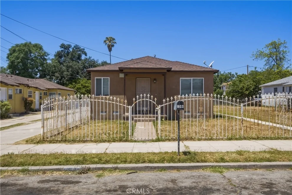 Unit for sale at 1544 Genevieve, San Bernardino, CA 92405