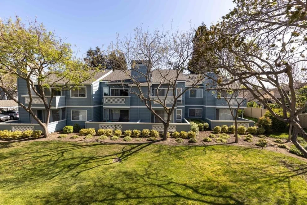 Unit for sale at 1575 Four Oaks Circle, San Jose, CA 95131