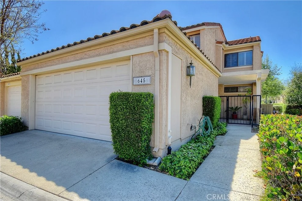 Unit for sale at 645 Brookline Place, Fullerton, CA 92835