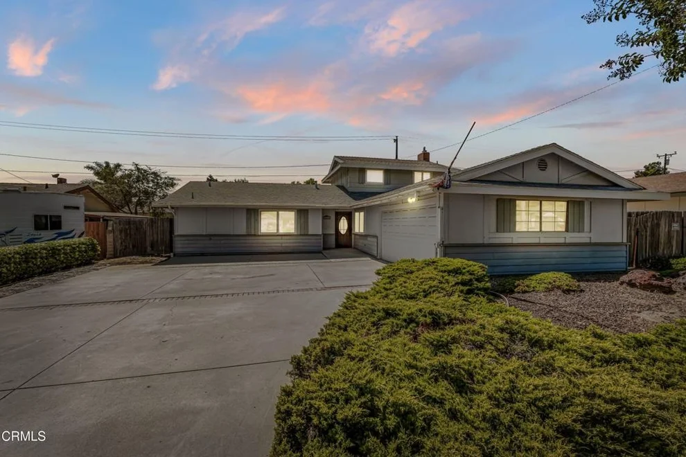 Unit for sale at 243 Pajaro, Ventura, CA 93004