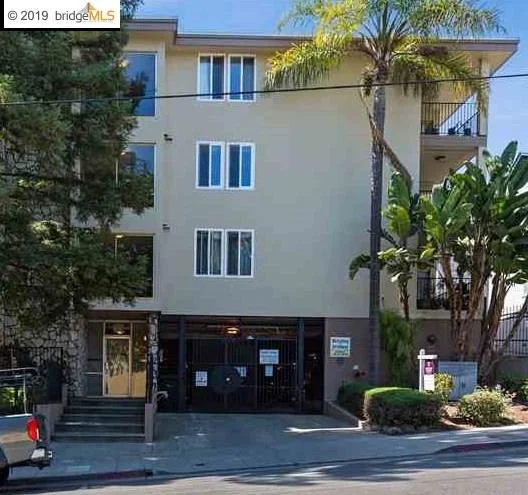 Unit for sale at 85 Vernon St, Oakland, CA 94610
