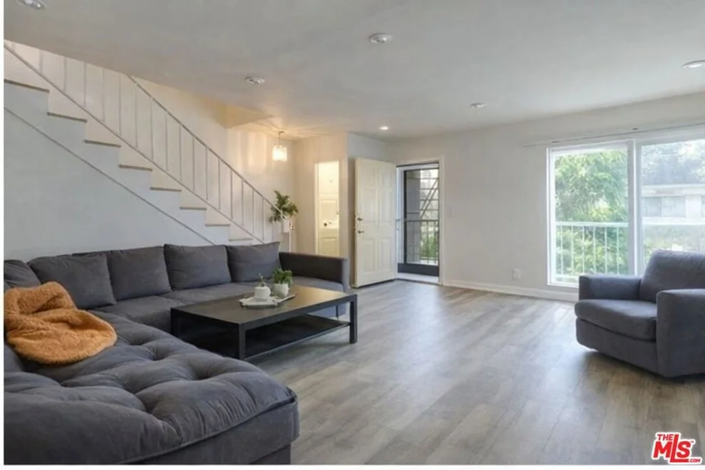 Unit for sale at 7000 S La Cienega Boulevard, Inglewood, CA 90302