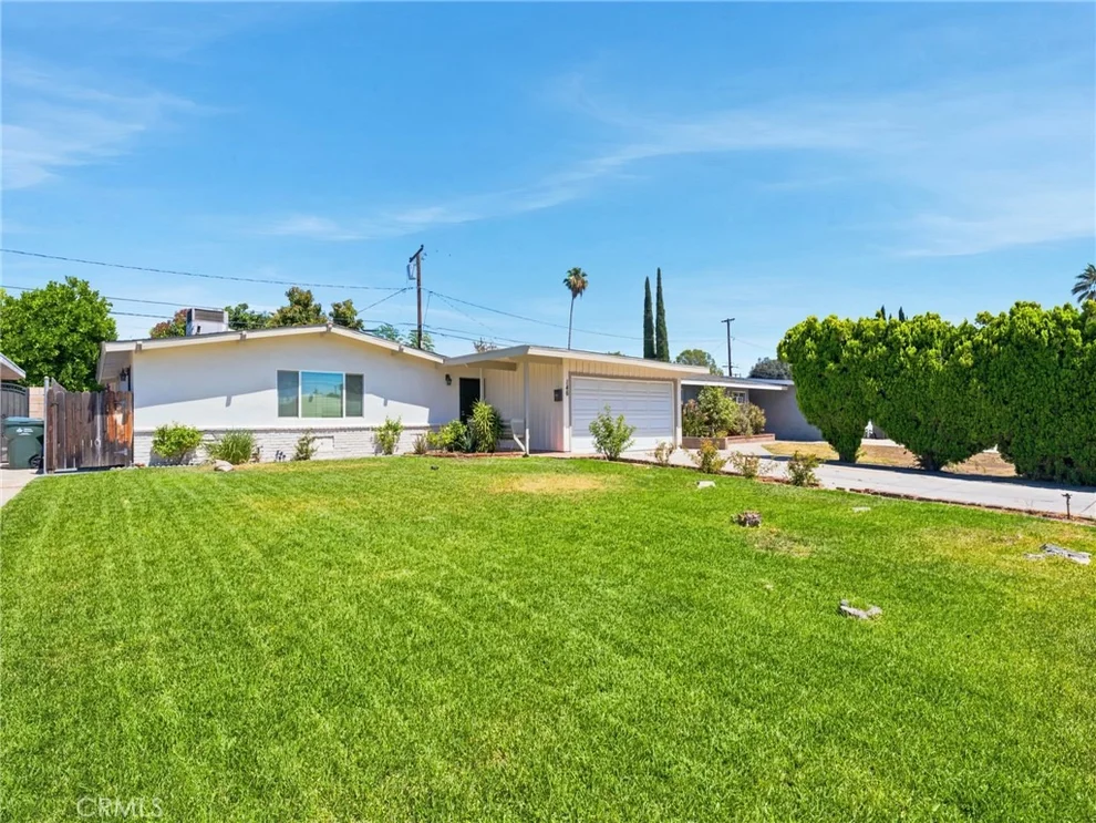 Unit for sale at 146 N Edenfield Avenue, Azusa, CA 91702