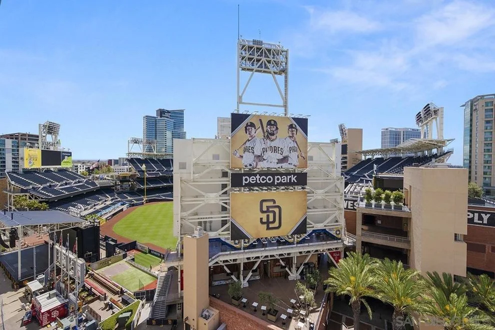 Unit for sale at 325 7th Avenue, San Diego, CA 92101