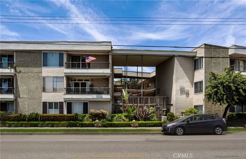 Unit for sale at 333 Junipero Avenue, Long Beach, CA 90814