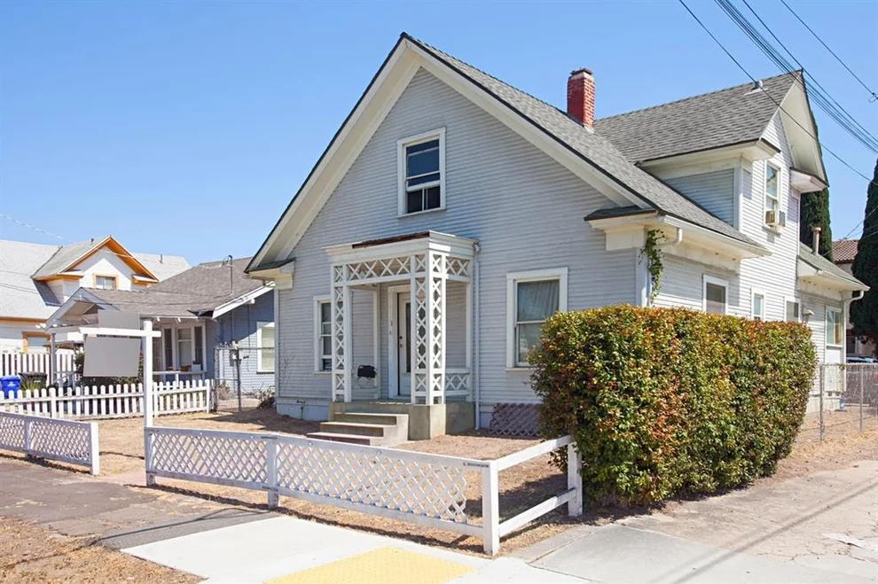 Unit for sale at 1525 Monroe Avenue, San Diego, CA 92116