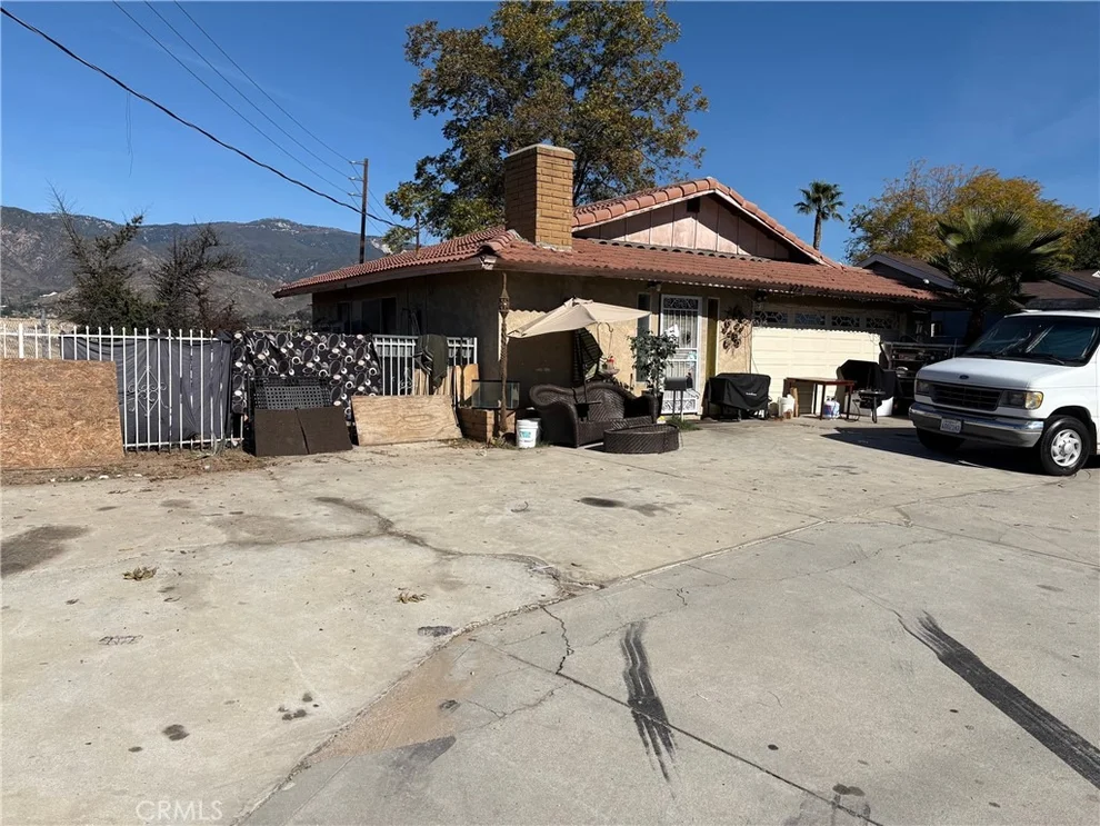 Unit for sale at 972 E Lynwood Drive, San Bernardino, CA 92404