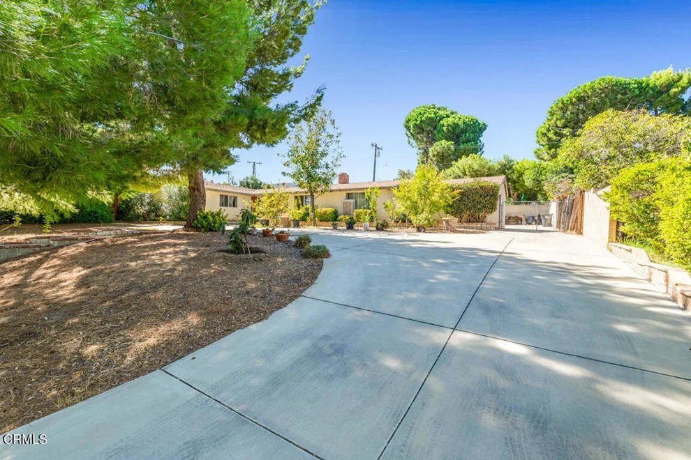 Unit for sale at 42041 Ivesgrove Drive, Quartz Hill, CA 93536