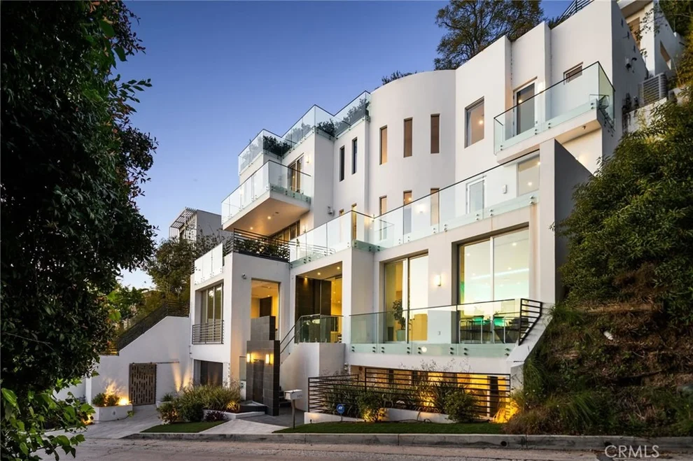 Unit for sale at 9459 Beverly Crest, Beverly Hills, CA 90210