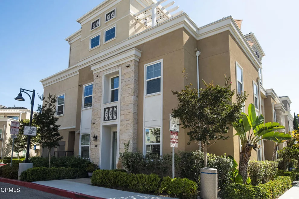 Unit for sale at 501 Winchester Drive, Oxnard, CA 93036