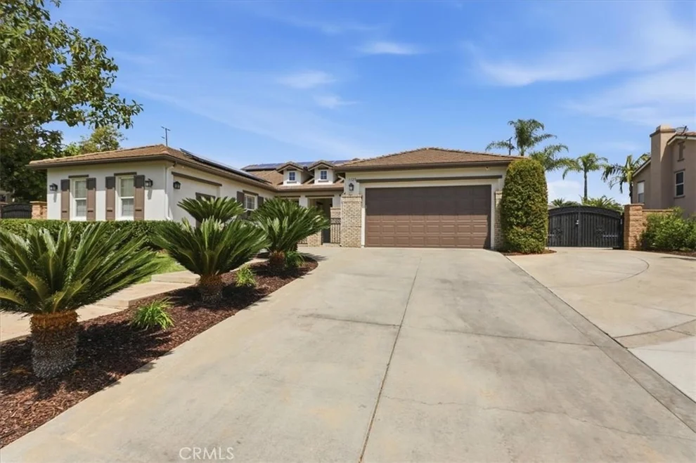 Unit for sale at 1125 Pamplona, Riverside, CA 92508