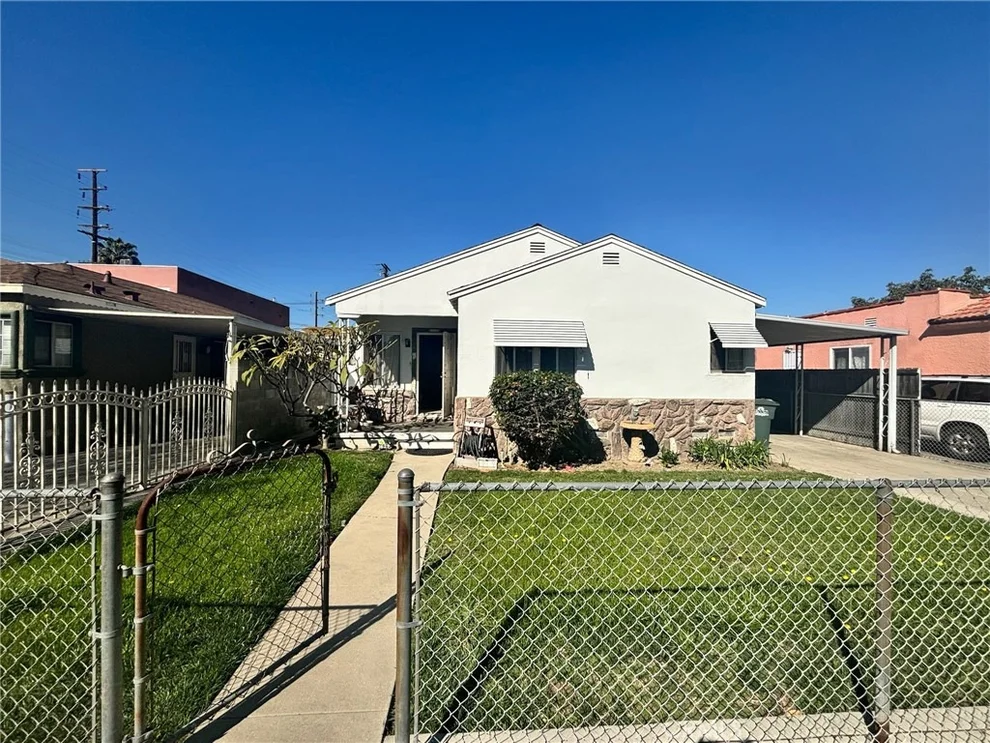 Unit for sale at 9629 Virginia Avenue, South Gate, CA 90280